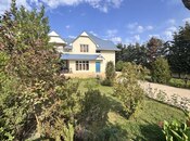 5 otaqlı həyət evi/bağ evi - Mərdəkan q. - 200 m²