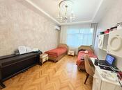 3 otaqlı köhnə tikili - Azadlıq Prospekti m. - 75 m²