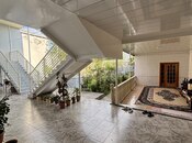 6 otaqlı həyət evi/bağ evi - Şəki - 200 m²