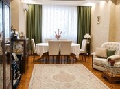 3-комн. новостройка - м. 8 ноября - 130 м²