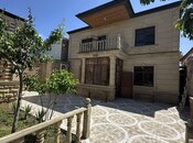 5 otaqlı həyət evi/bağ evi - Bülbülə q. - 300 m²
