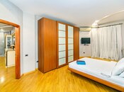 İcarəyə verilir 3 otaqlı yeni tikili 190 m², 28 May m., photo 5 from 8