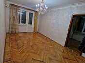 2-комн. вторичка - м. Элмляр Академиясы - 50 м²