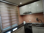 Satılır 3 otaqlı köhnə tikili 90 m², İnşaatçılar m., photo 7 from 8