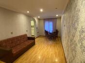2 otaqlı köhnə tikili - Elmlər Akademiyası m. - 70 m²