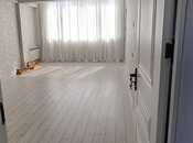 Satılır 2 otaqlı köhnə tikili 65 m², İnşaatçılar m., photo 6 from 8