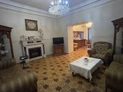 Satılır 4 otaqlı köhnə tikili 125 m², Sahil m., photo 5 from 8