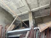 Obyekt - Ağ şəhər q. - 530 m²