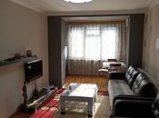 Satılır 2 otaqlı köhnə tikili 51 m², Yasamal q., photo 1 from 8