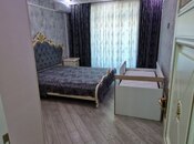2-комн. новостройка - м. 8 ноября - 100 м²