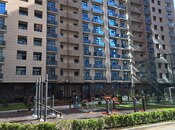 2-комн. новостройка - м. 28 мая - 95 м²