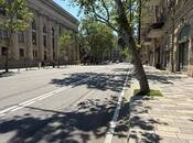 3-комн. вторичка - м. Сахил - 80 м²