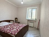 3-комн. вторичка - м. Элмляр Академиясы - 90 м²