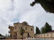 7 otaqlı həyət evi/bağ evi - Xəzər r. - 880 m²
