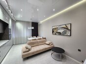 2-комн. новостройка - м. 8 ноября - 80 м²