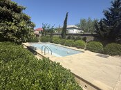 8 otaqlı həyət evi/bağ evi - Novxanı q. - 300 m²