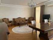 3 otaqlı yeni tikili - 8-ci mikrorayon q. - 130 m²