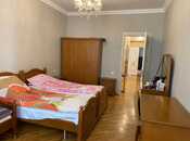 3 otaqlı yeni tikili - 8-ci mikrorayon q. - 130 m²