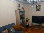 3-комн. вторичка - м. Иншаатчылар - 70 м²