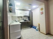 Satılır 3 otaqlı köhnə tikili 75 m², İnşaatçılar m., photo 6 from 8