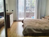 3-комн. вторичка - м. Иншаатчылар - 75 м²