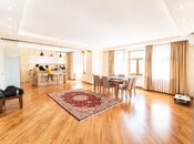 4 otaqlı yeni tikili - Şah İsmayıl Xətai m. - 168 m²
