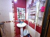 Satılır 1 otaqlı köhnə tikili 35 m², Qara Qarayev m., photo 6 from 8