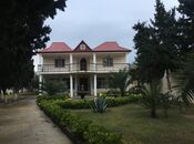 7 otaqlı həyət evi/bağ evi - Mərdəkan q. - 375 m²