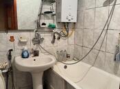 Satılır 2 otaqlı köhnə tikili 55 m², İnşaatçılar m., photo 8 from 8
