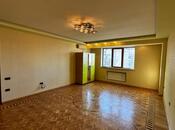 Satılır 3 otaqlı köhnə tikili 108 m², Elmlər Akademiyası m., photo 7 from 8