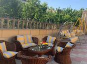 8 otaqlı həyət evi/bağ evi - Novxanı q. - 450 m²