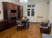 2-комн. вторичка - м. Элмляр Академиясы - 65 м²