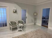 3-комн. новостройка - м. Элмляр Академиясы - 157 м²