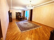 4 otaqlı yeni tikili - Elmlər Akademiyası m. - 176 m²