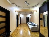 3-комн. новостройка - м. 20 января - 145 м²