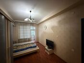 3-комн. новостройка - м. 8 ноября - 100 м²