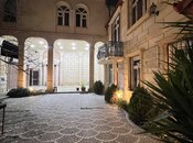 6-комн. дом/дача - м. Насими - 370 м²