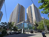 3-комн. новостройка - м. 28 мая - 122 м²