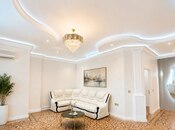 3-комн. новостройка - м. Элмляр Академиясы - 85 м²