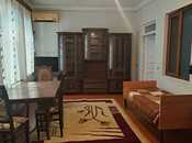 4 otaqlı həyət evi/bağ evi - Gənclik m. - 120 m²
