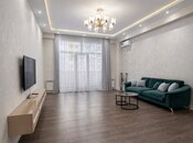 İcarəyə verilir 2 otaqlı yeni tikili 94 m², 28 May m., photo 2 from 8