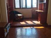 3 otaqlı köhnə tikili - Əhmədli m. - 67 m²