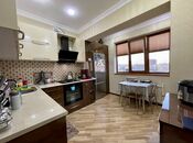 Satılır 2 otaqlı köhnə tikili 70 m², İnşaatçılar m., photo 4 from 8