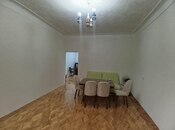 3-комн. вторичка - м. 28 мая - 75 м²