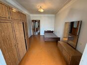 Satılır 2 otaqlı köhnə tikili 60 m², Massiv D q., photo 4 from 8