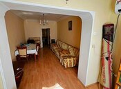 Сдаётся 2-комн. вторичка 65 м², м. Элмляр Академиясы, photo 2 from 8