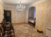 3 otaqlı köhnə tikili - 8-ci mikrorayon q. - 80 m²