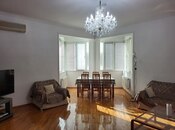 4-комн. новостройка - м. 28 мая - 150 м²
