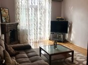 Сдаётся 2-комн. вторичка 70 м², м. Ичеришехер, photo 2 from 8