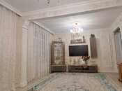 Сдаётся 4-комн. вторичка 130 м², м. 20 января, photo 3 from 8